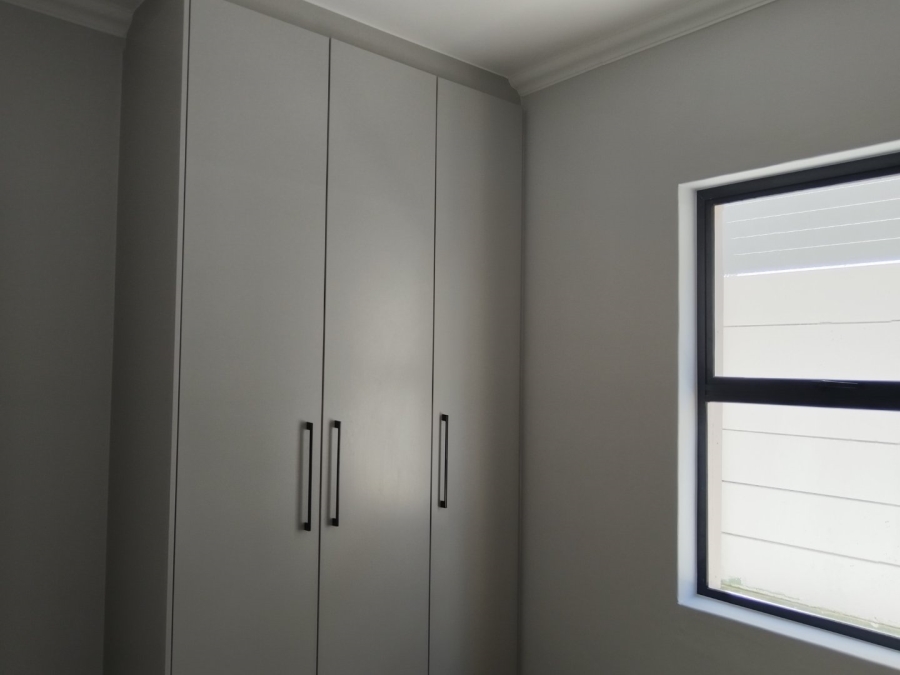  Bedroom Property for Sale in Table View Western Cape